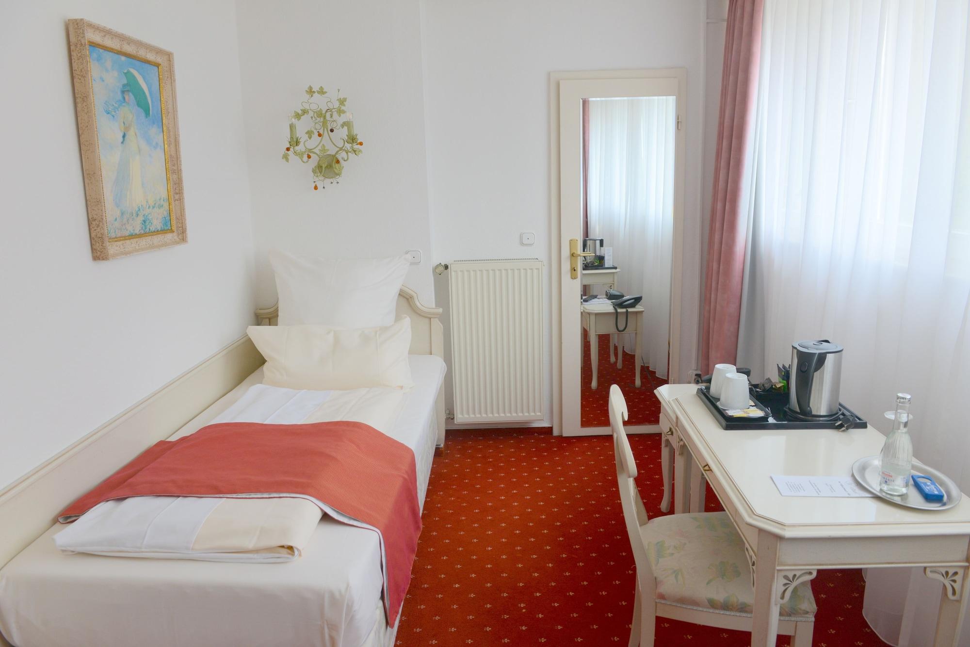 Sure Hotel By Best Western Rhoen Garden Poppenhausen Zewnętrze zdjęcie